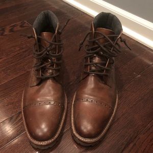 Men’s brown boots